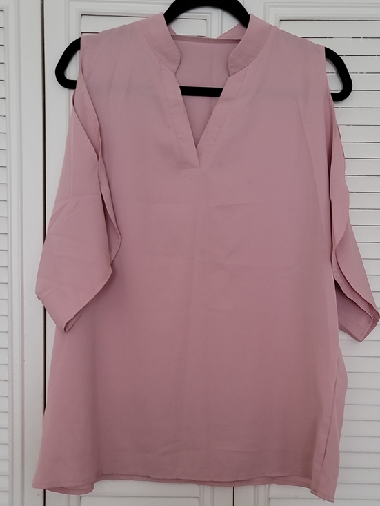 Tops - Women’s Pink Split-Neck Blouse
